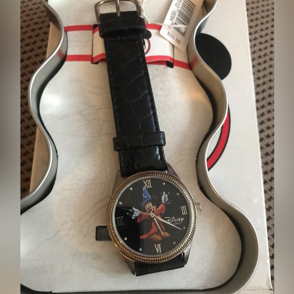 NWT Disney Watch  Mickey Mouse  Silver Tone Black Leather Band - Picture 2 of 9